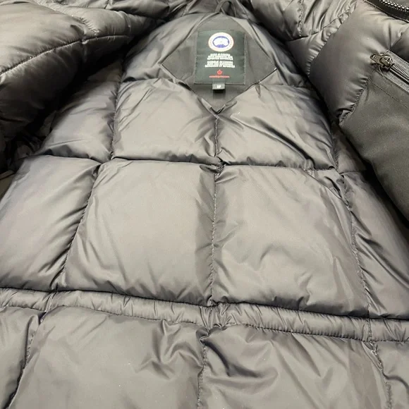 Canada Goose Black Arctic Program Jacket - Picture 12 of 16